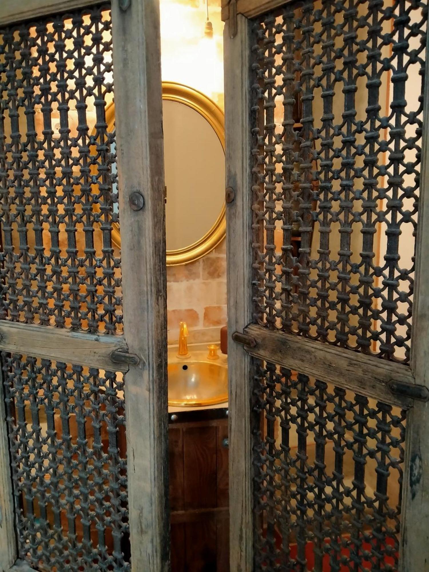Cote Fontaine Hotel Orange  Luaran gambar