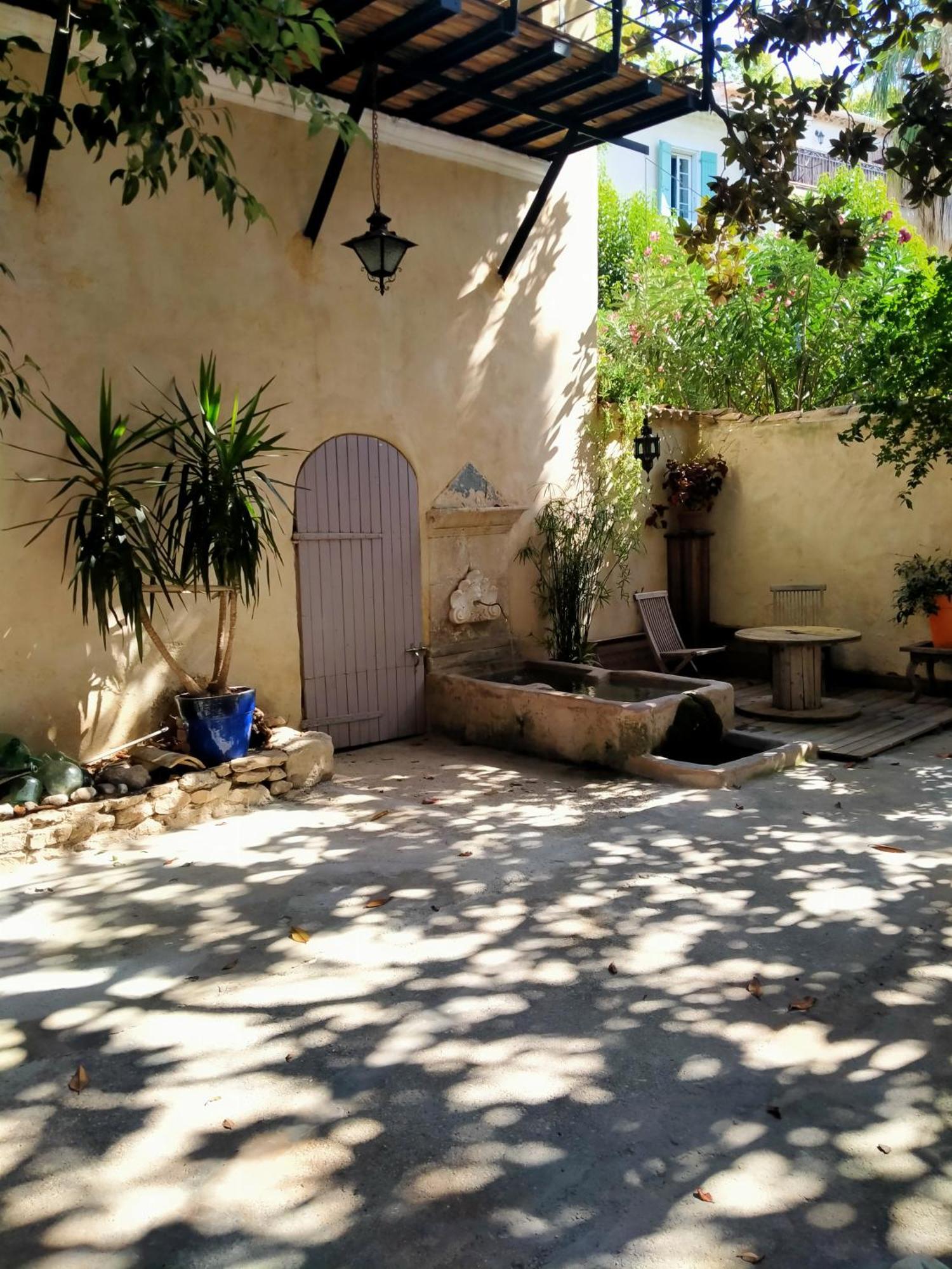Cote Fontaine Hotel Orange  Luaran gambar